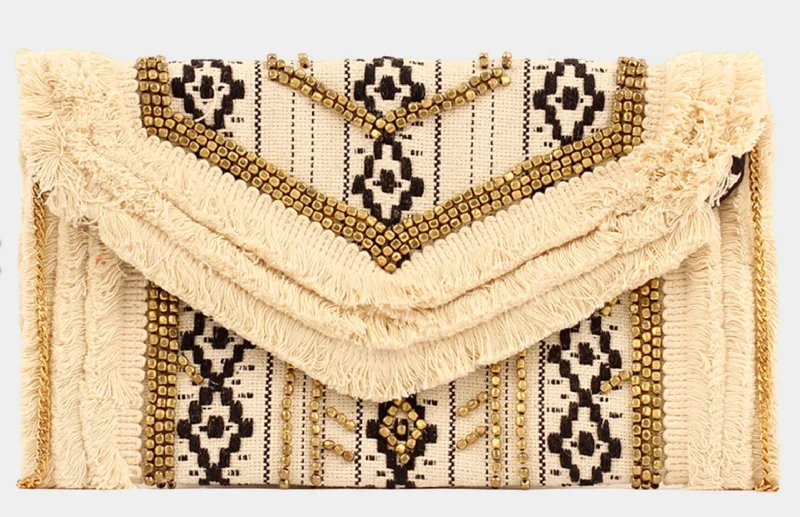 Elegant women's bags with structured silhouette and top zipper closure for secure storage-Boho Aztec Clutch/crossbody Bag In Ivory