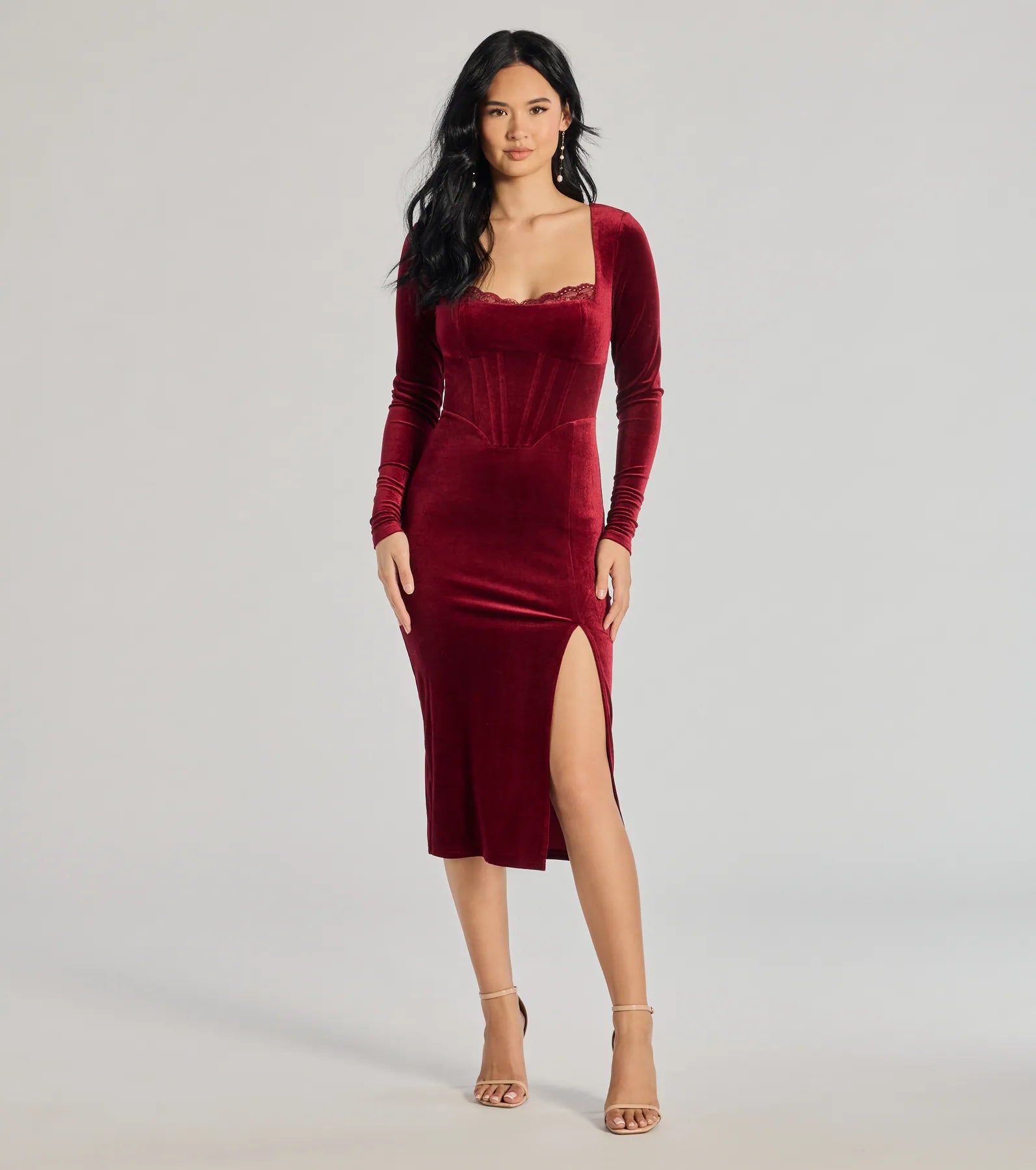 Stunning necklaces and pendants with amethyst gemstones for a calming effect-Enchanted Allure Velvet Corset Midi Dress